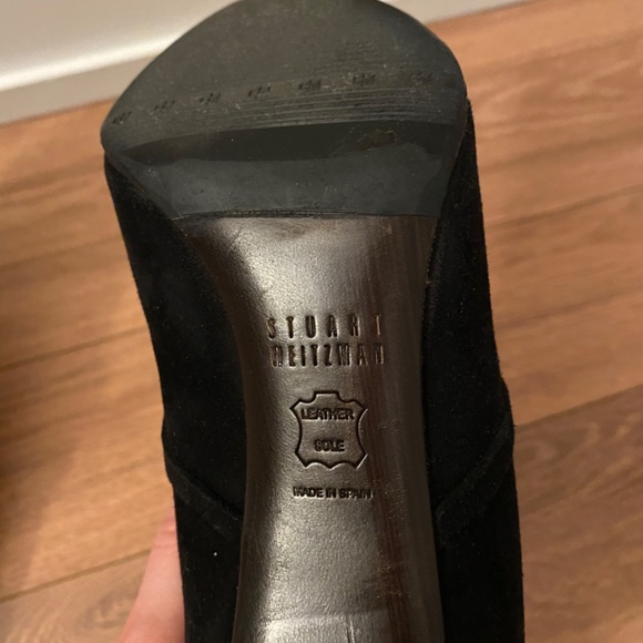 Stewart Weitzman - Picture 2 of 4